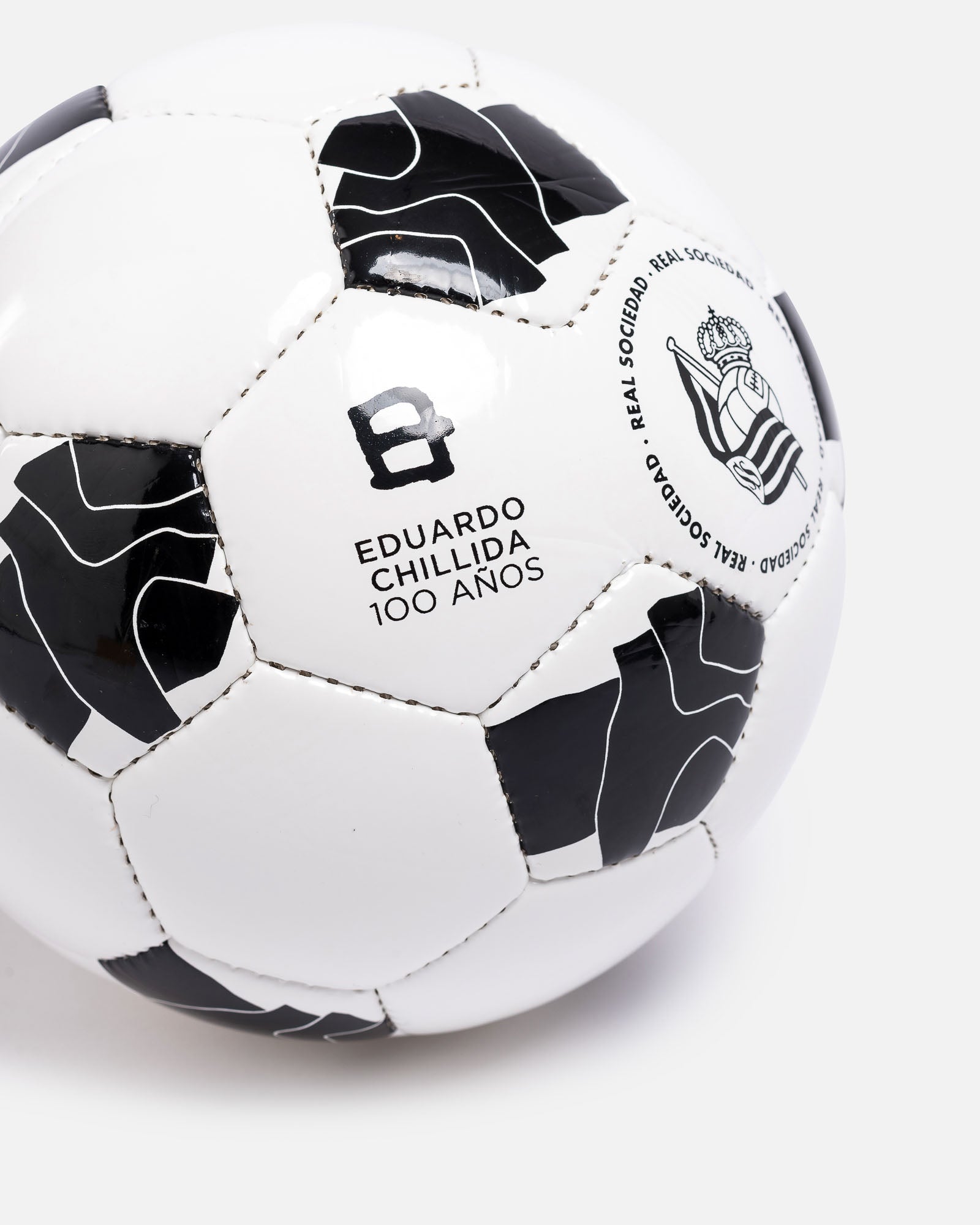 BALÓN FUTBOL EDUARDO CHILLIDA 100-REAL SOCIEDAD