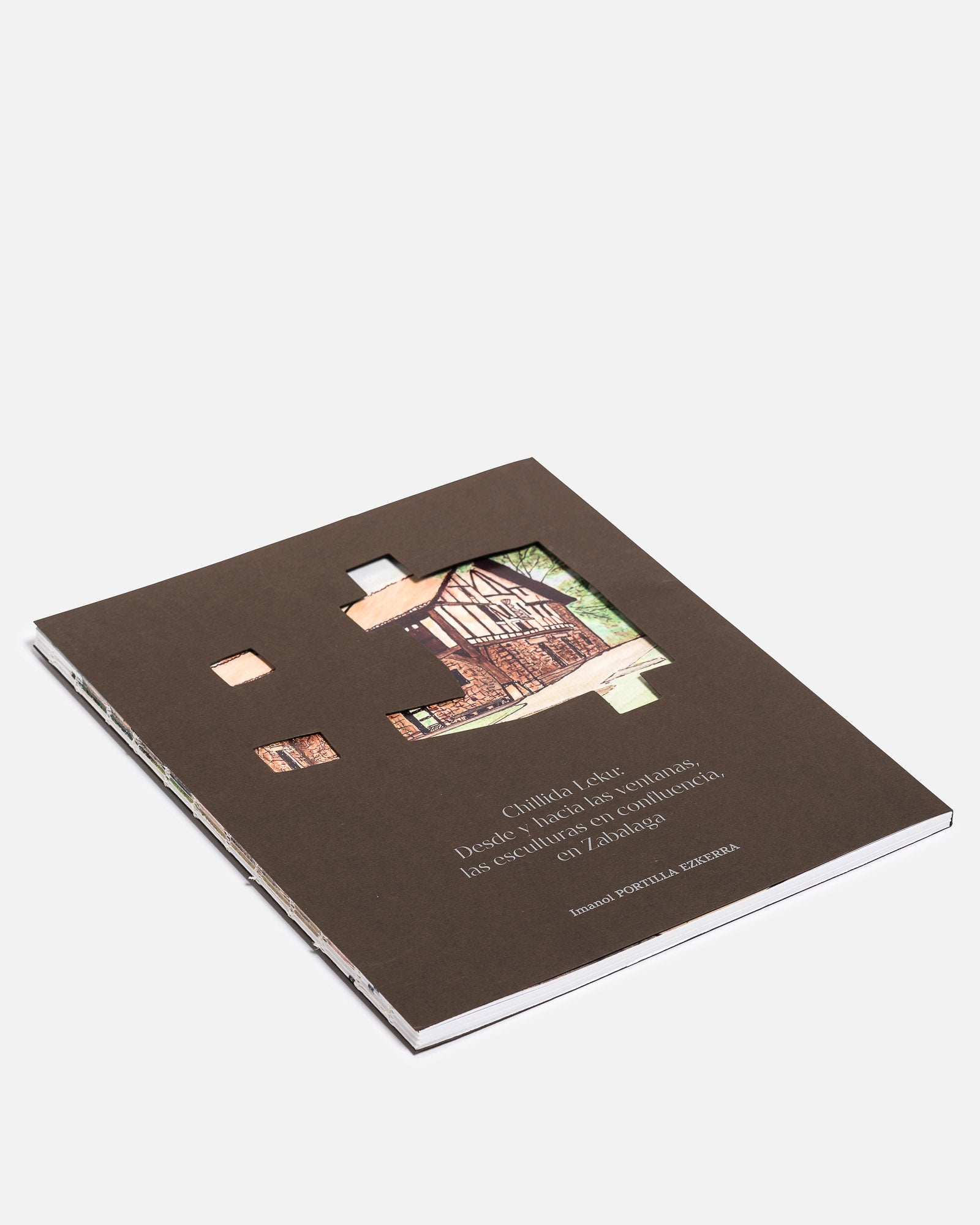 CHILLIDA LEKU: DESDE Y HACIA LAS VENTANAS