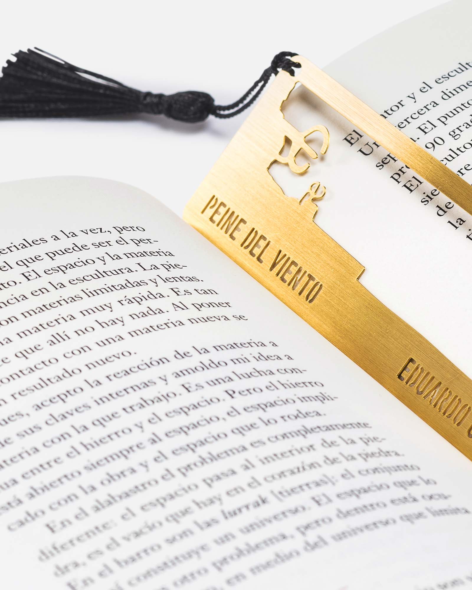 PEINE DEL VIENTO METAL BOOKMARK